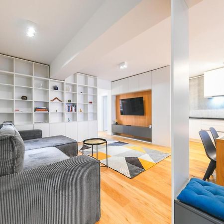 Charming 2 Bedroom Apartment Cluj-Napoca Exterior foto